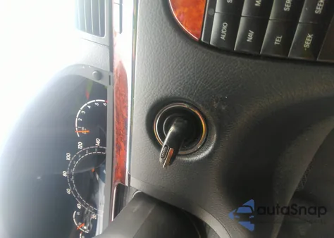 2004 Mercedes-Benz S 500 z USA, uszkodzony, nr VIN WDBNG75J44A428390